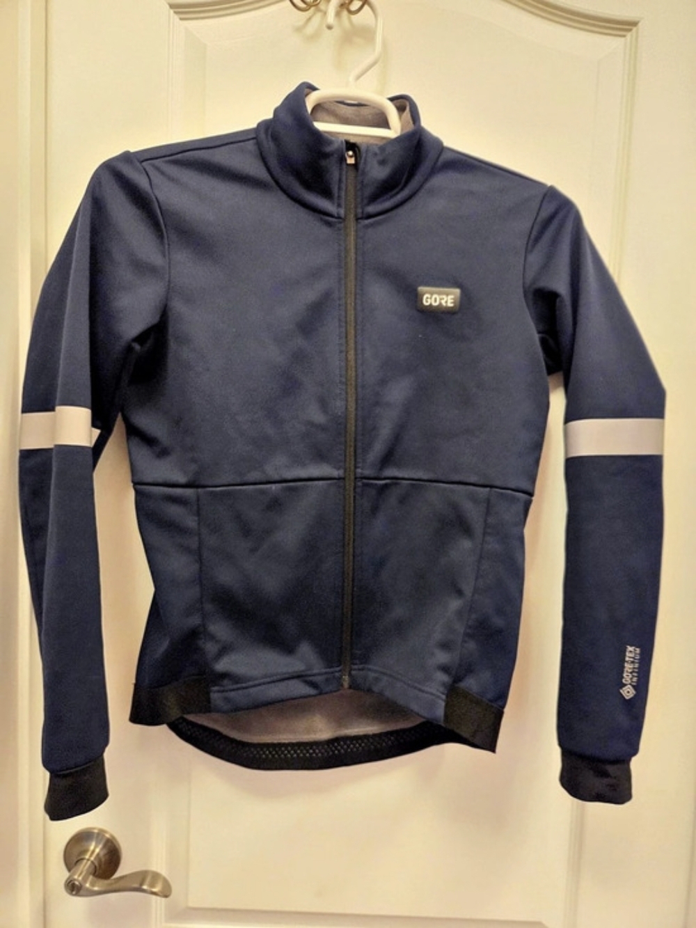 GORE Wear Thermal Windstopper Performance Cycling Jacket in Blue - Women's Large